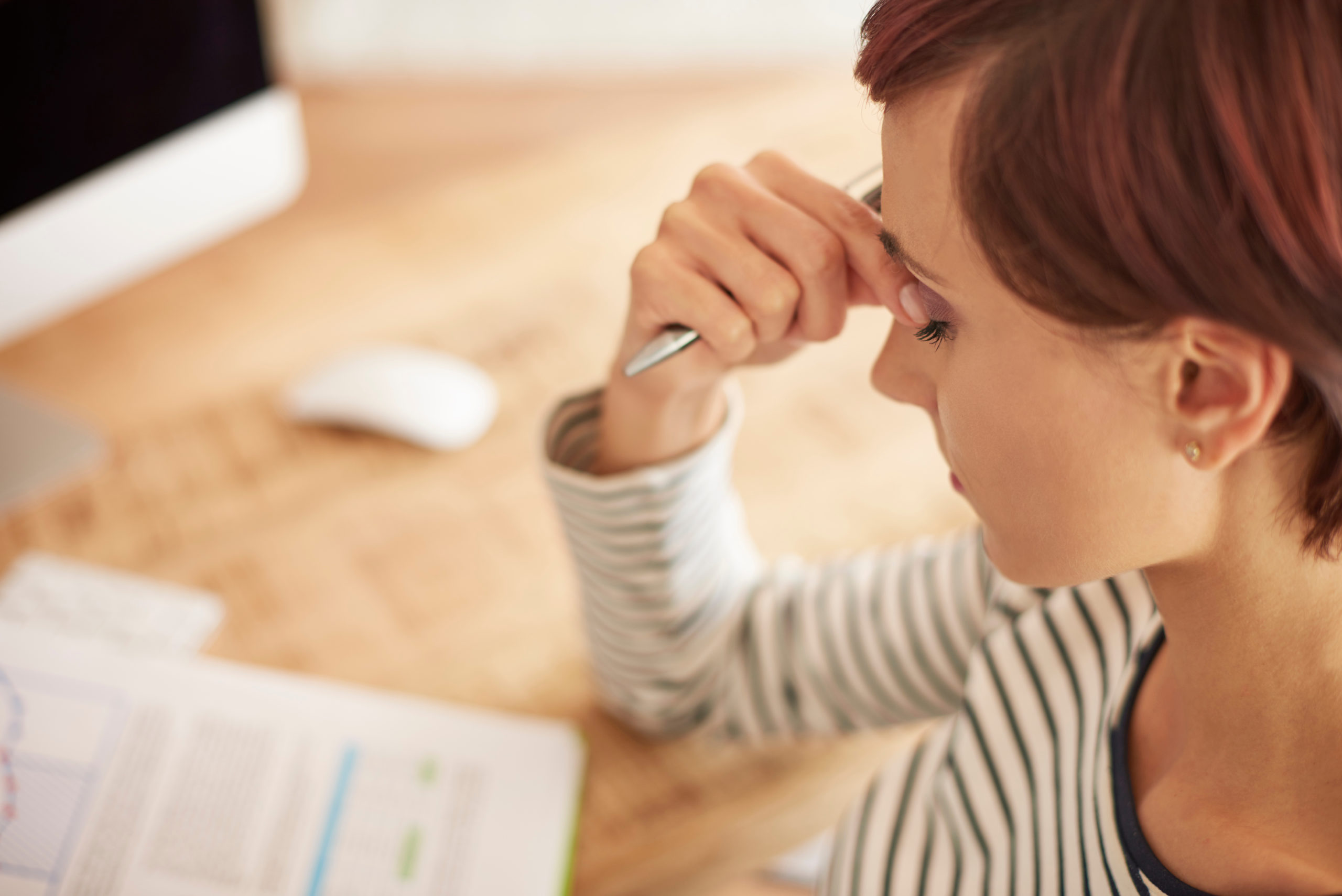 Spossatezza di giorno e insonnia di notte: i rimedi